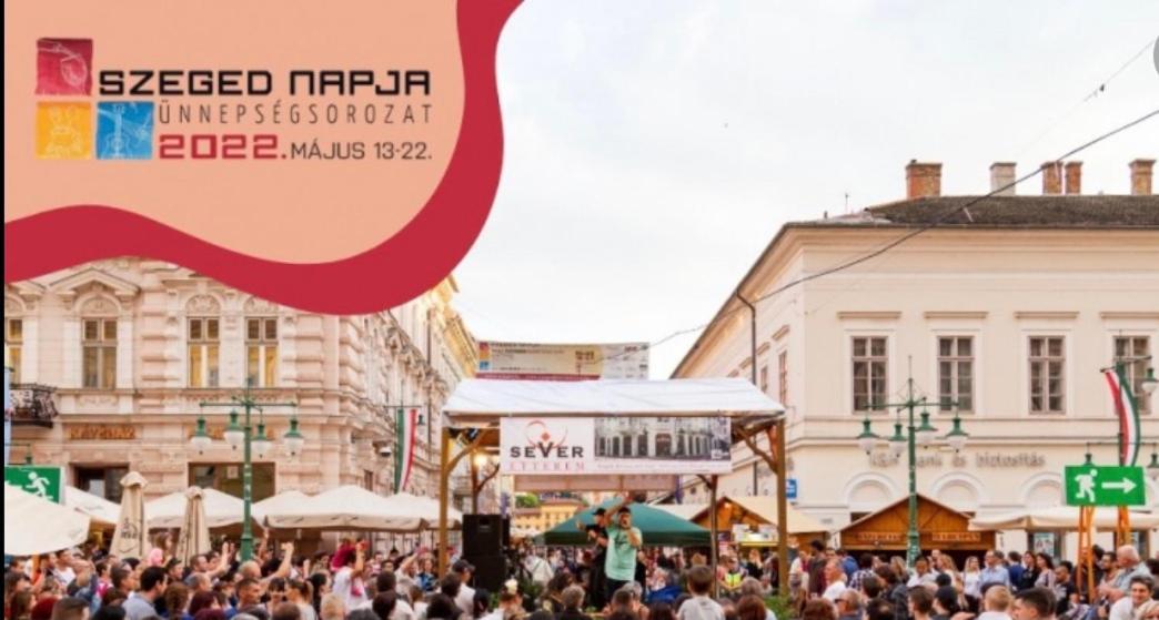 Dom Square-Centrum-Free Parking Apartment Szeged Ngoại thất bức ảnh