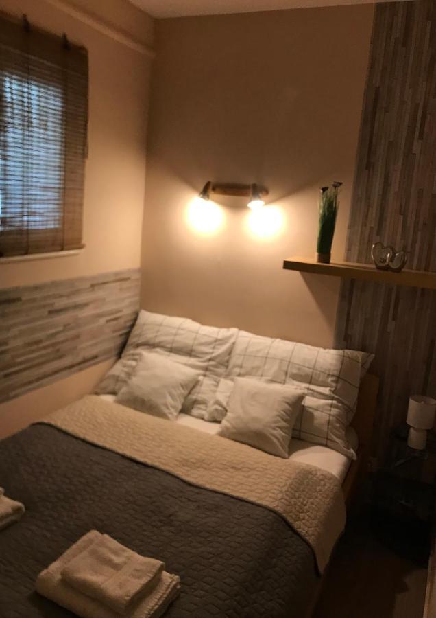 Dom Square-Centrum-Free Parking Apartment Szeged Ngoại thất bức ảnh